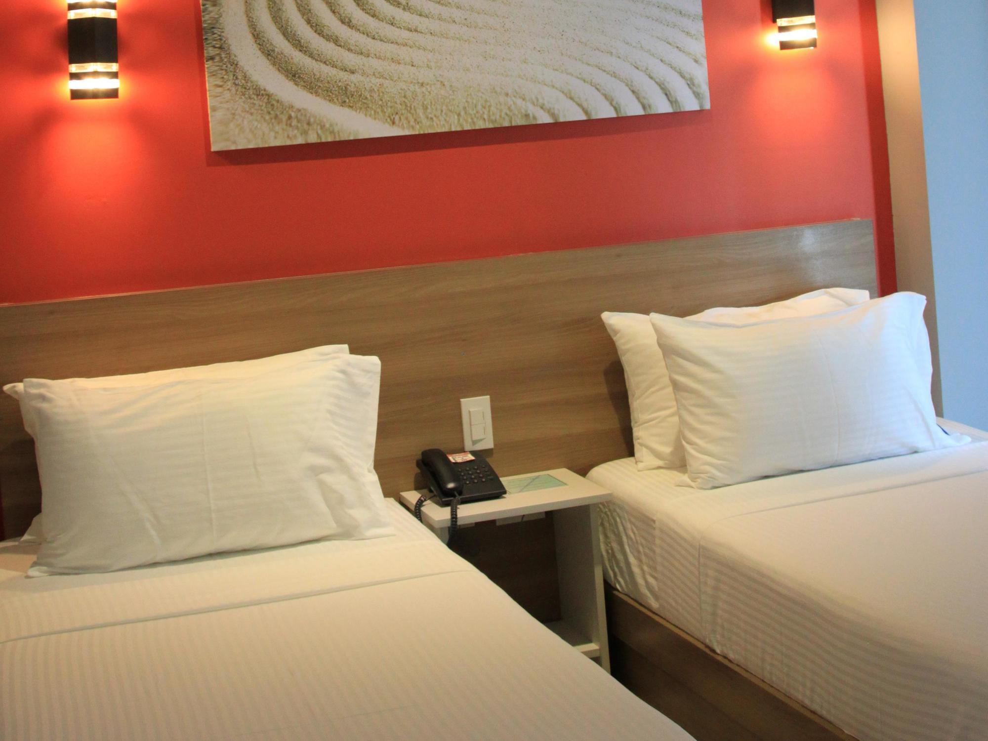 ซูโม เอเชีย โฮเต็ลส์ Hotel Davao ภายนอก รูปภาพ