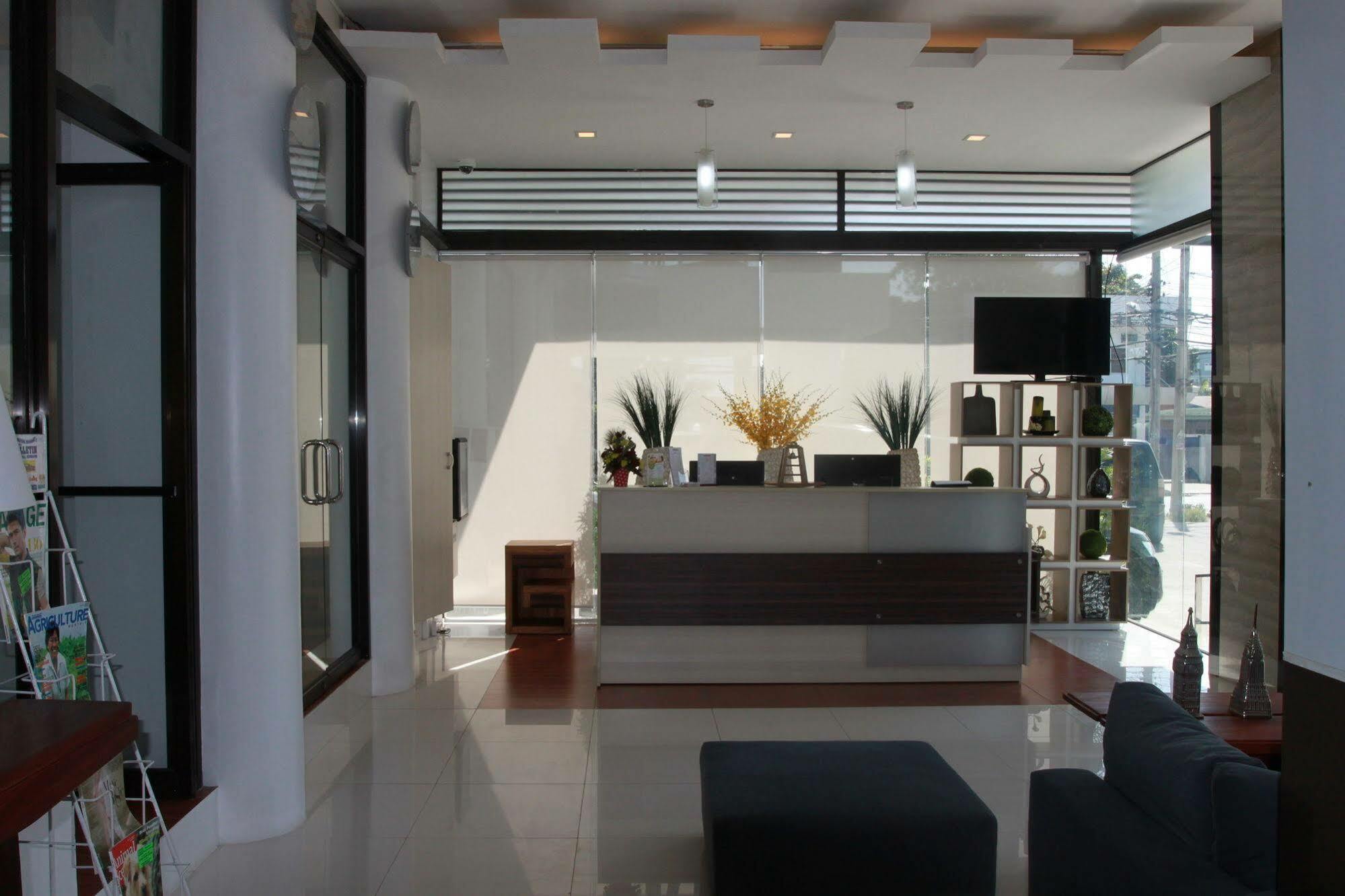 ซูโม เอเชีย โฮเต็ลส์ Hotel Davao ภายนอก รูปภาพ